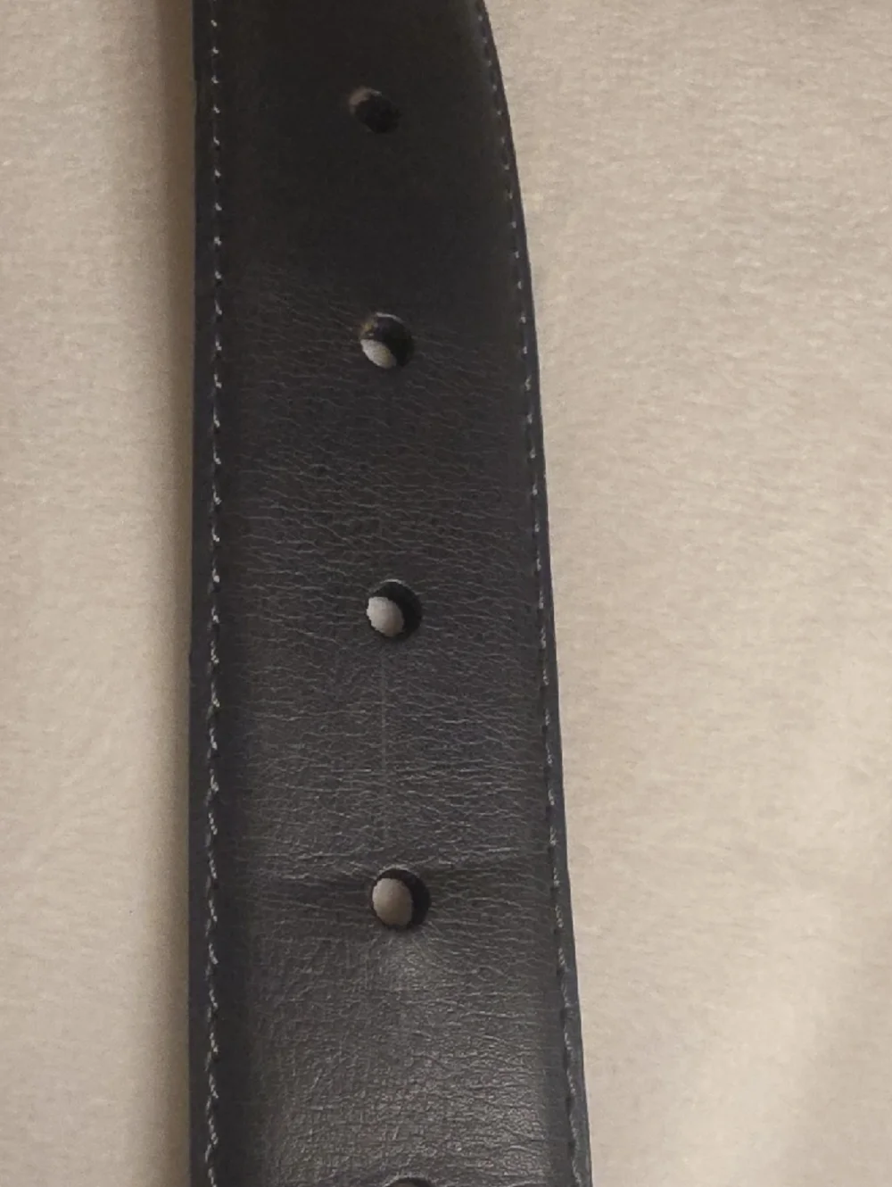 English Laundry Black Leather Belt with Brown Interior and Silver Buckle Size 40